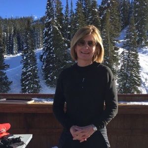 Meet your Posher, Jillian